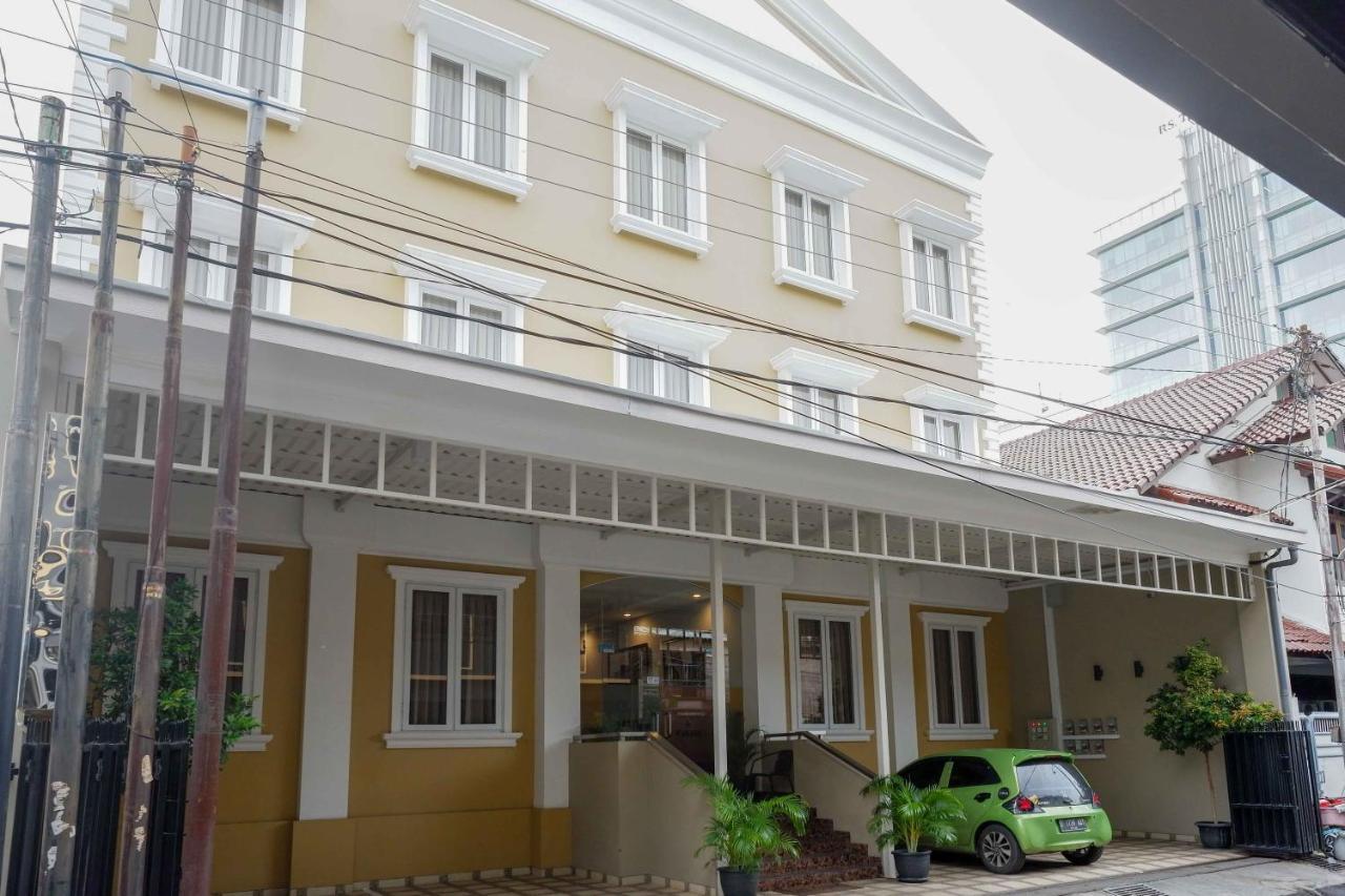 Sans Hotel Empress Simpang Lima Semarang Exterior foto